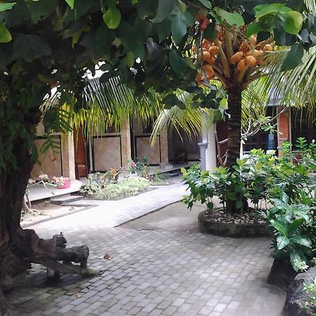 Mahendra Beach Inn Kuta Lombok Buitenkant foto
