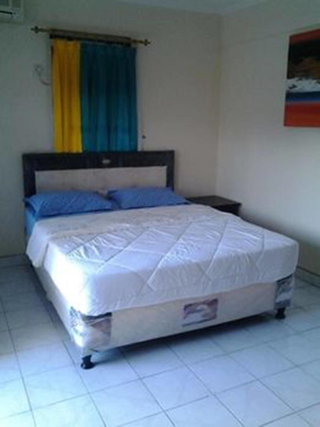 Mahendra Beach Inn Kuta Lombok Buitenkant foto